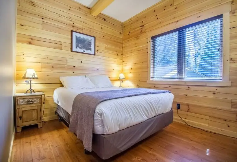 プレミアムスタジオ, Kootenay Park Lodge