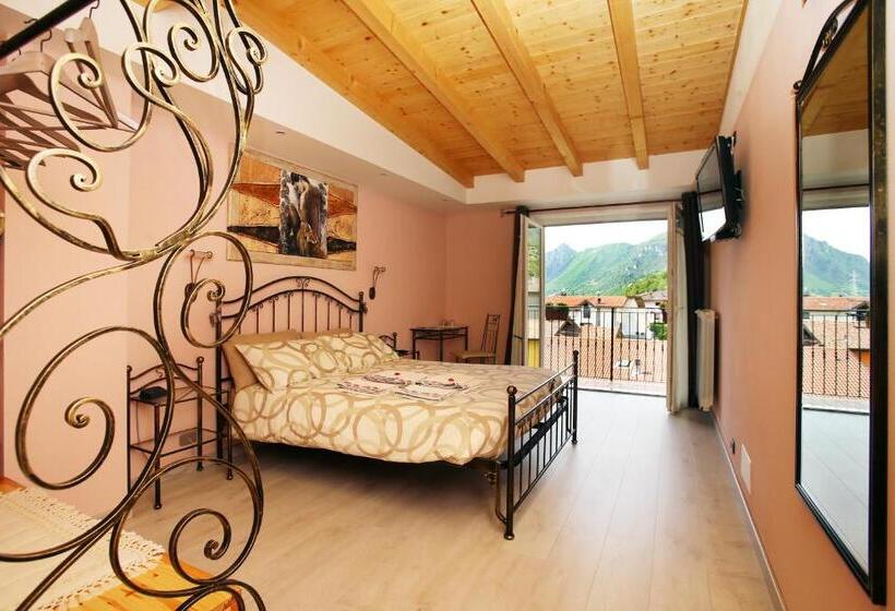 Номер Стандарт с Балконом, B&b La Vecchia Tipografia   Lago D Idro