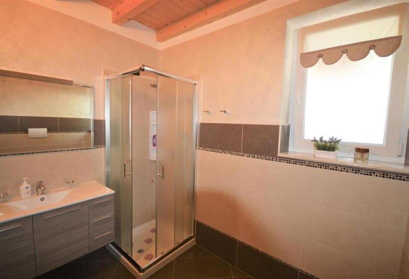 带阳台标准四人间, B&b La Vecchia Tipografia   Lago D Idro