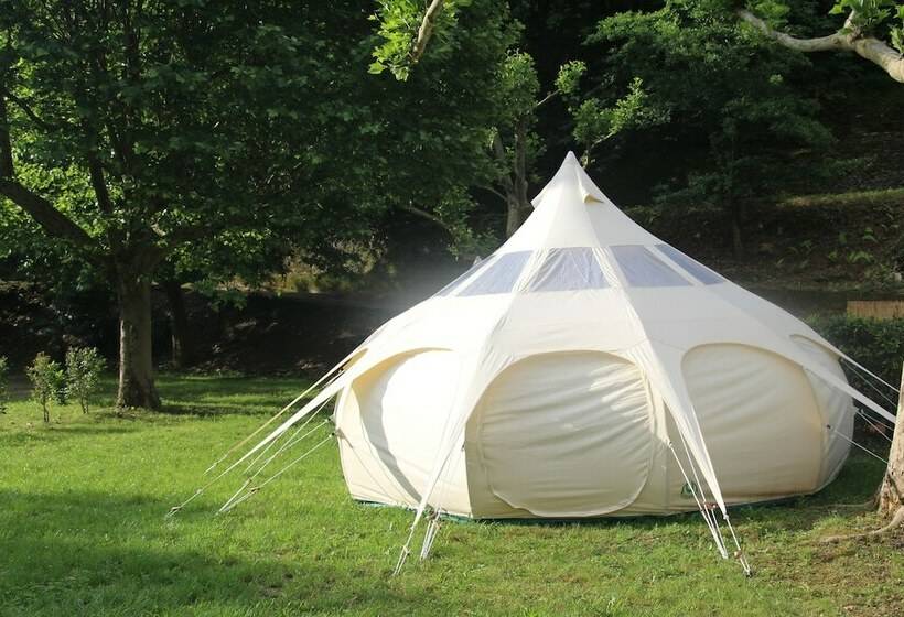 Standard Tent, Le Moulin Du Luech   Bulles Insolites