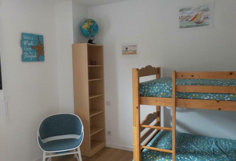 带2个卧室的套房, Chambre D Hôtes Et Spa De La Presqu île