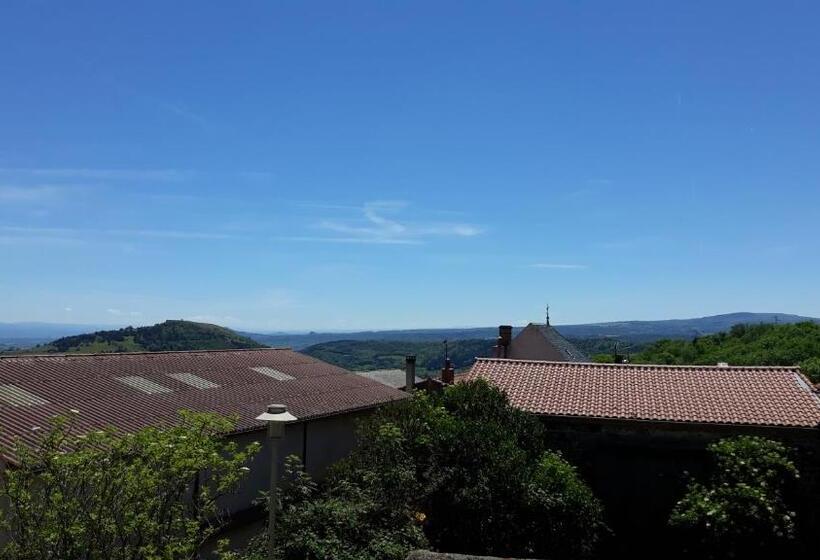 غرفة كلاسيكية رباعية, Maison De La Monne