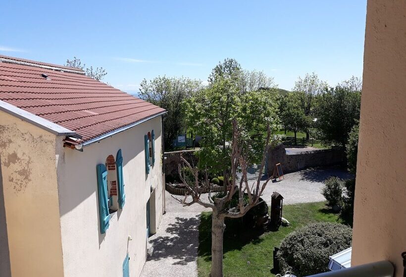 غرفة إقتصادية, Maison De La Monne