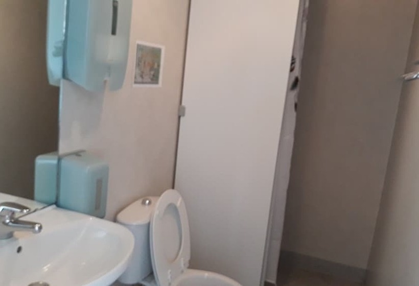 غرفة كلاسيكية رباعية, Maison De La Monne