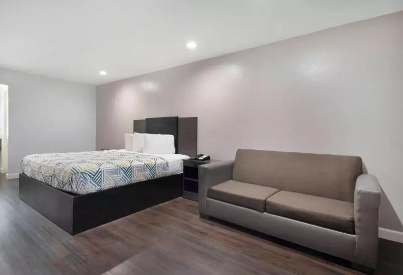身障者適用キングサイズベッドルーム, Motel 6 Houston, Tx  I10 West