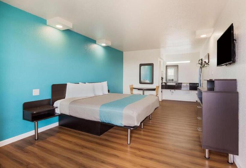 스탠다드 룸 킹사이즈 침대, Motel 6 Temple, Tx