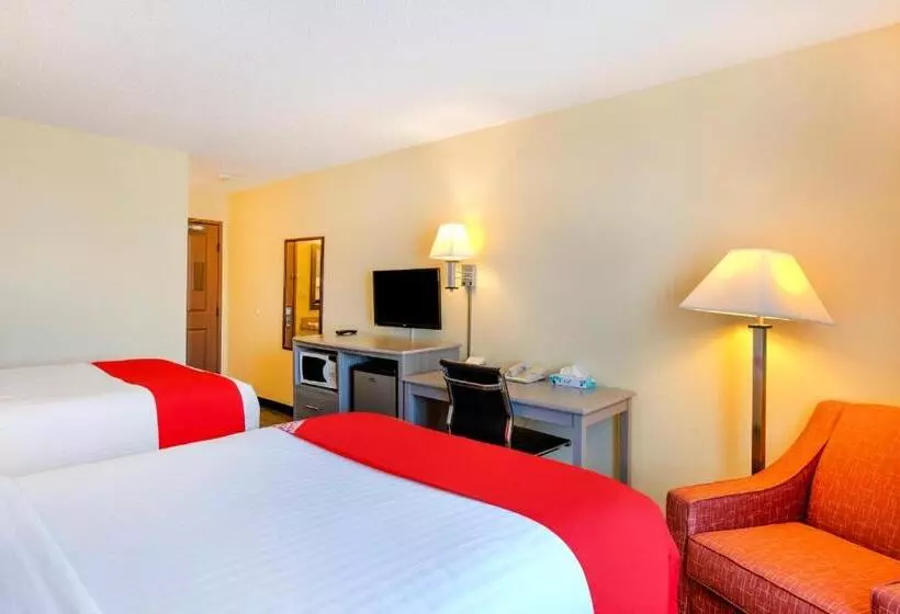 ２ダブルベッドのスタンダードルーム, OYO Hotel Castle Rock CO Downtown