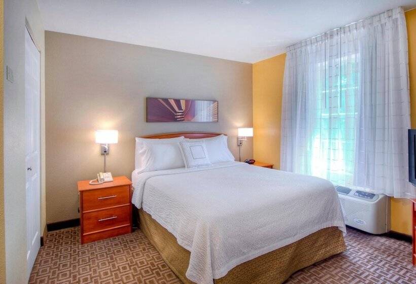 جناح, Towneplace Suites Raleigh Cary/weston Parkway