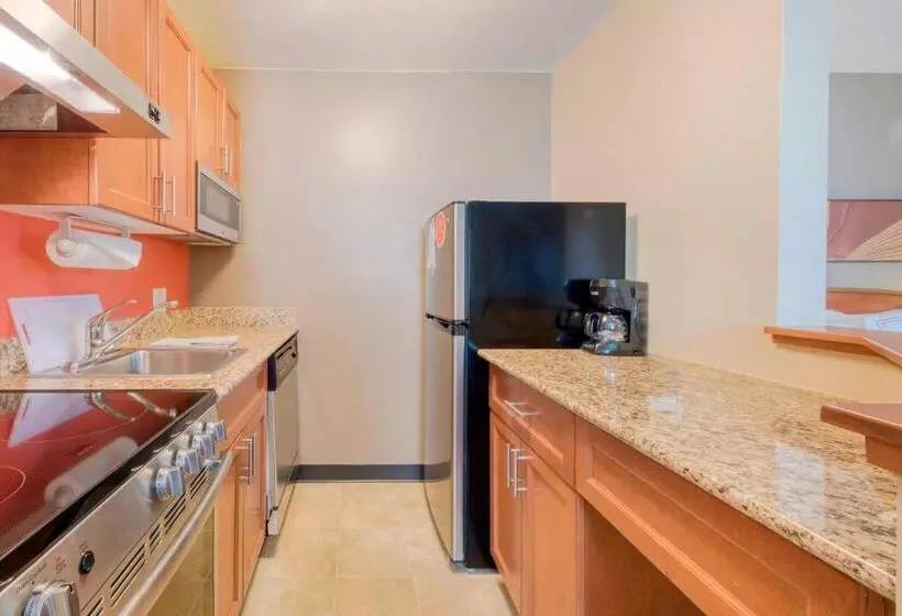 スタンダードスタジオ, Towneplace Suites Raleigh Cary/weston Parkway