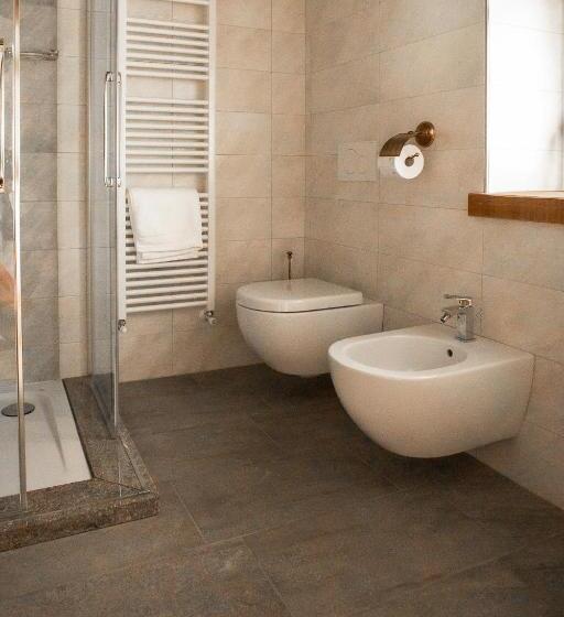 スタンダードルーム, Foresteria Stazzona