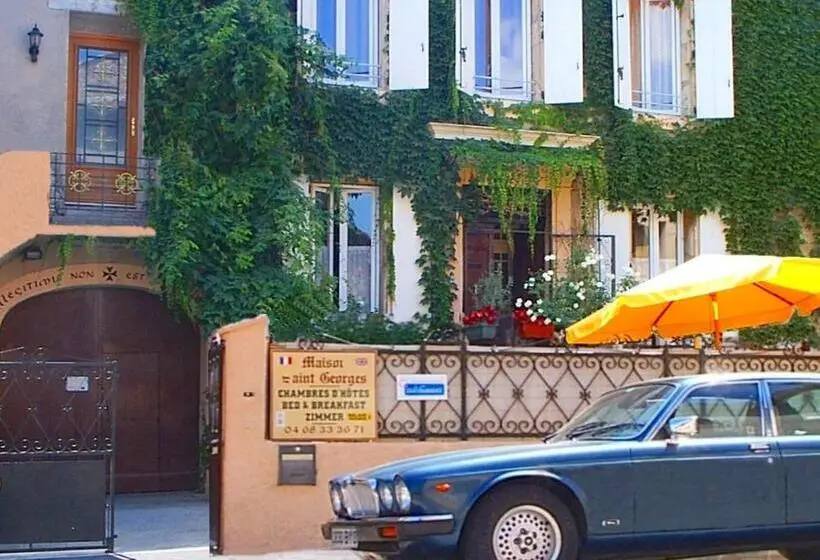 ガーデンビュースタンダードルーム, Maison St Georges