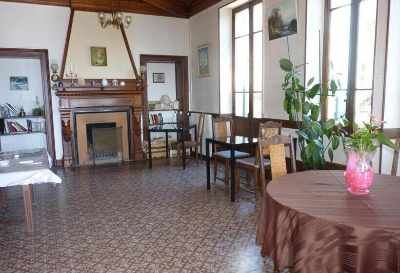 带1个卧室的豪华别墅, Domaine De La Sauge