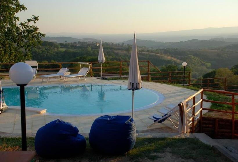 شقة غرفة واحدة مزودة بتراس, Tenuta San Savino Delle Rocchette