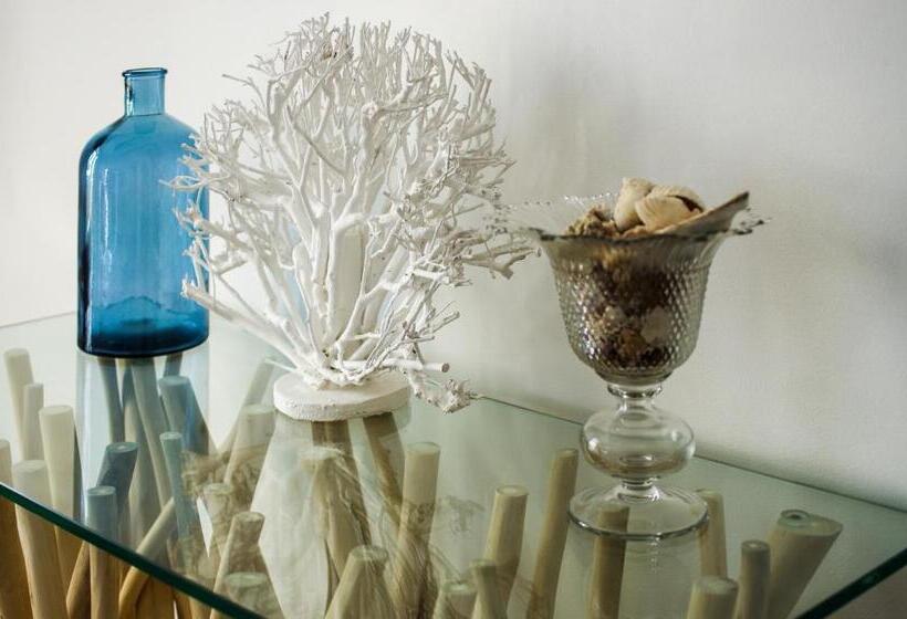 스탠다드 룸 풀장 전망, Logis Saint Léonard