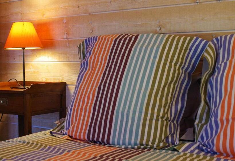 デラックスルーム, Logis Saint Léonard