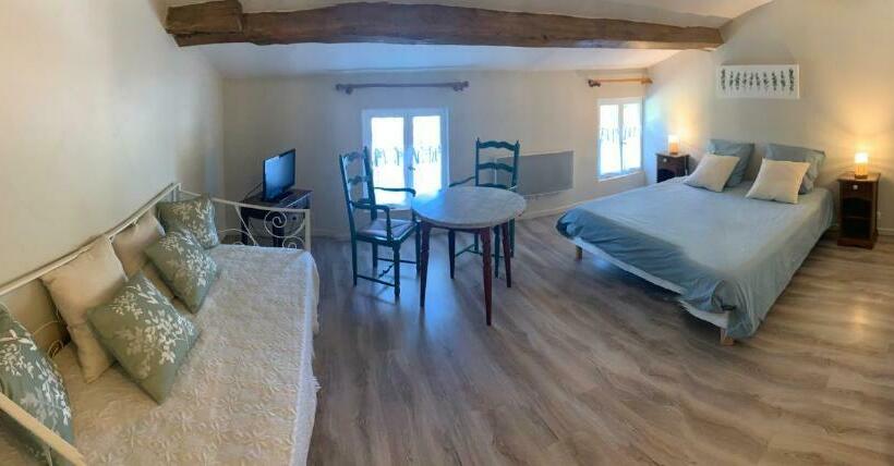 Номер Стандарт, Maison D Hôtes La Chabanaise   Marais Poitevin