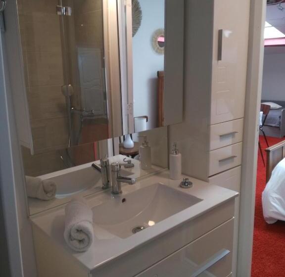 Семейный Номер, Maison D Hôtes La Chabanaise   Marais Poitevin