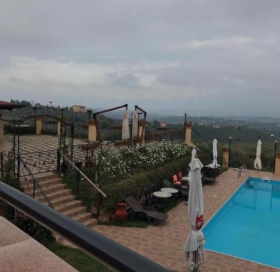 Номер Стандарт с Балконом, Opera