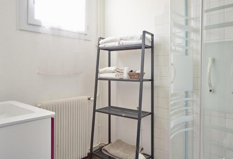 Апартаменты 3 Спальни, Le Carré Saint Pierre