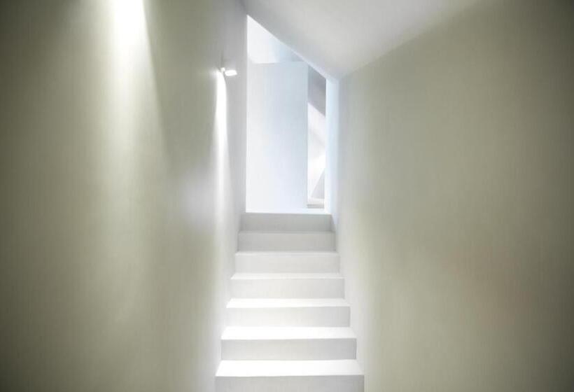 ジュニアスイート, Krone Regensberg