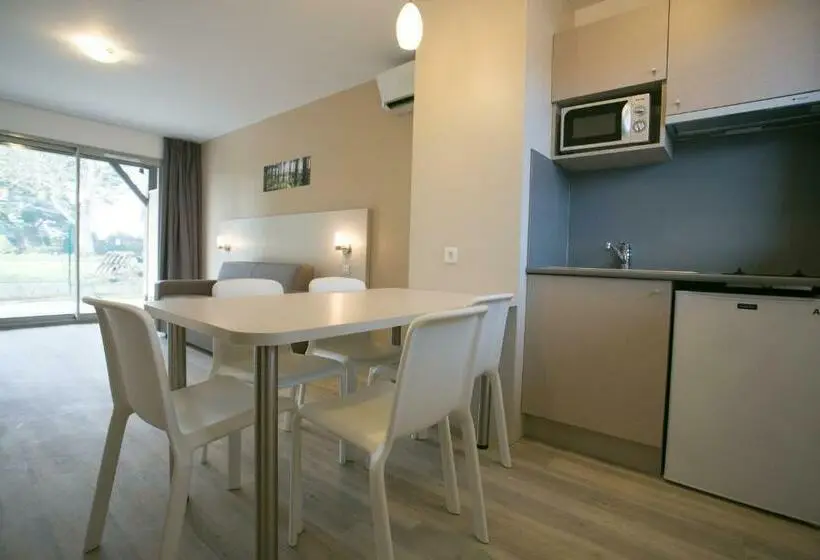 １ベッドルームアパートメント, Motel Des Landes
