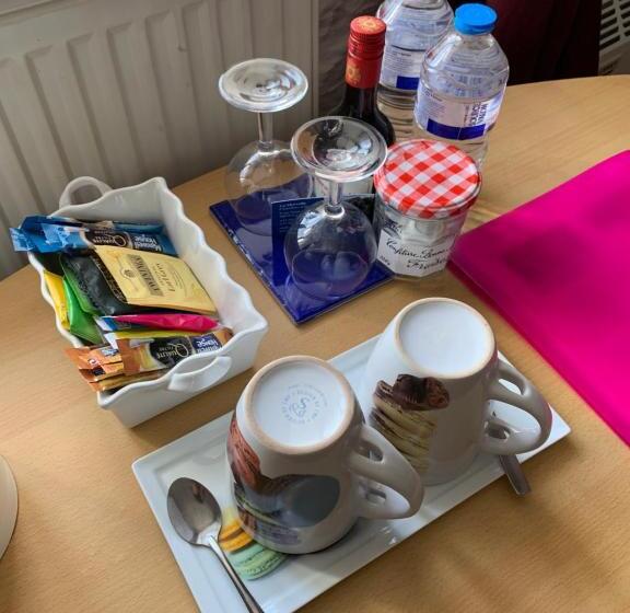 חדר בסיסי, La Merveille