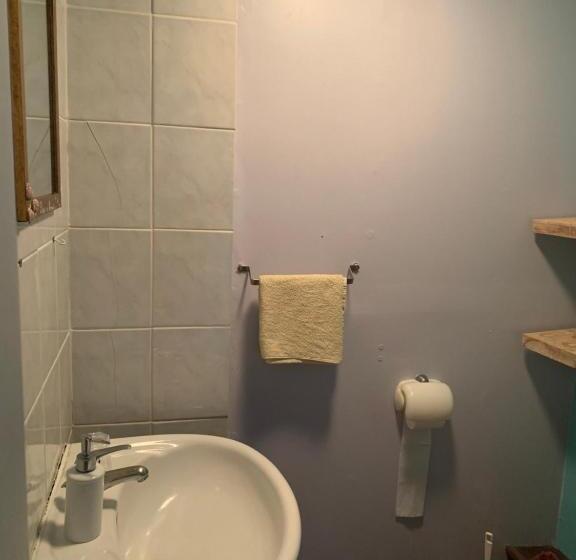 חדר בסיסי, La Merveille