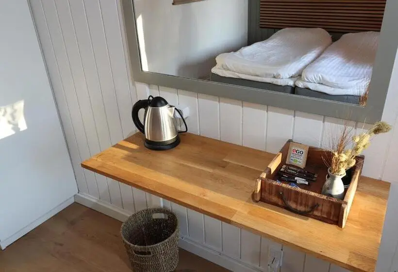 Standard-huone, Strandmotellet