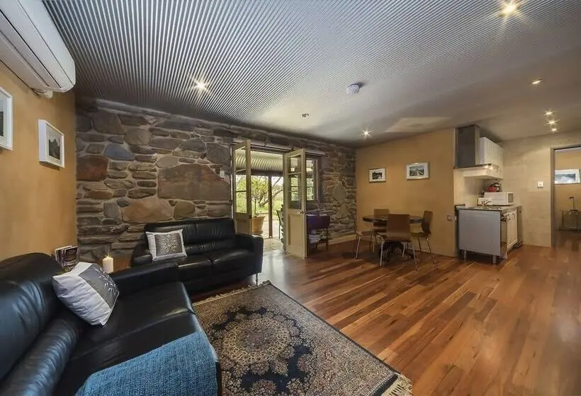 １ベッドルームハウス, 1860 Wine Country Cottages