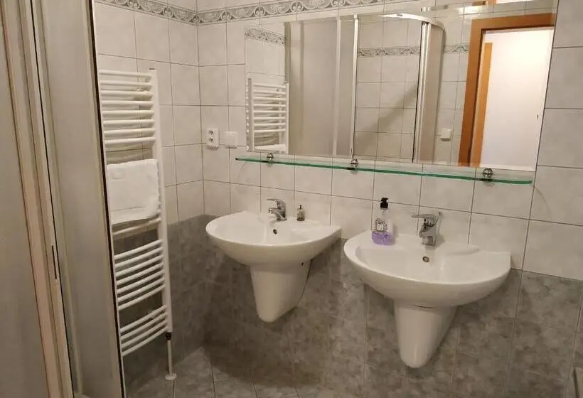 テラス付き１ベッドルームアパートメント, Apartmány Puerto