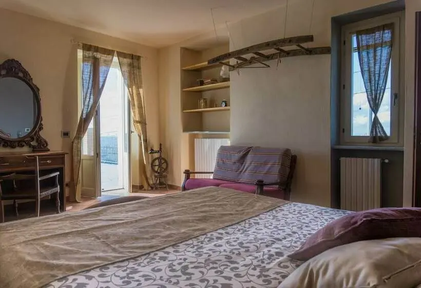 景色の見えるダブルベッドスタンダードルーム, B&b La Buonora