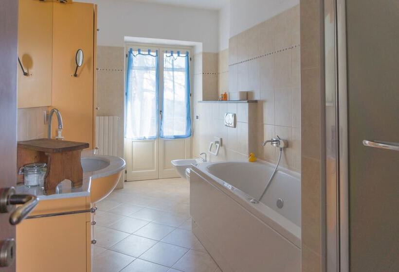 Номер Стандарт Двуспальная Кровать с Видом, B&b La Buonora