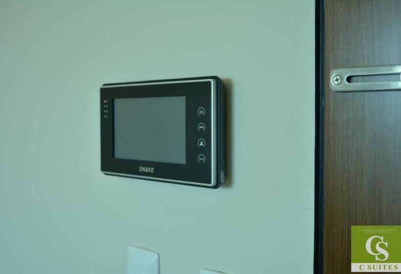 سوییت خانوادگی, C Suites At Mactan Newtown