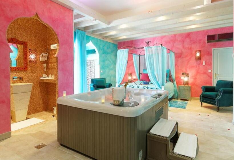 带按摩浴盆的套房, La Ferme Briarde