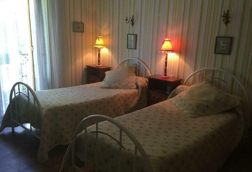 غرفة قياسية, Domaine De Brousson