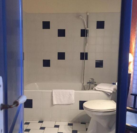 غرفة قياسية, Domaine De Brousson