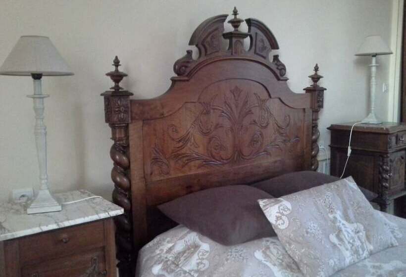 Номер Стандарт, Le Manoir De La Rivière