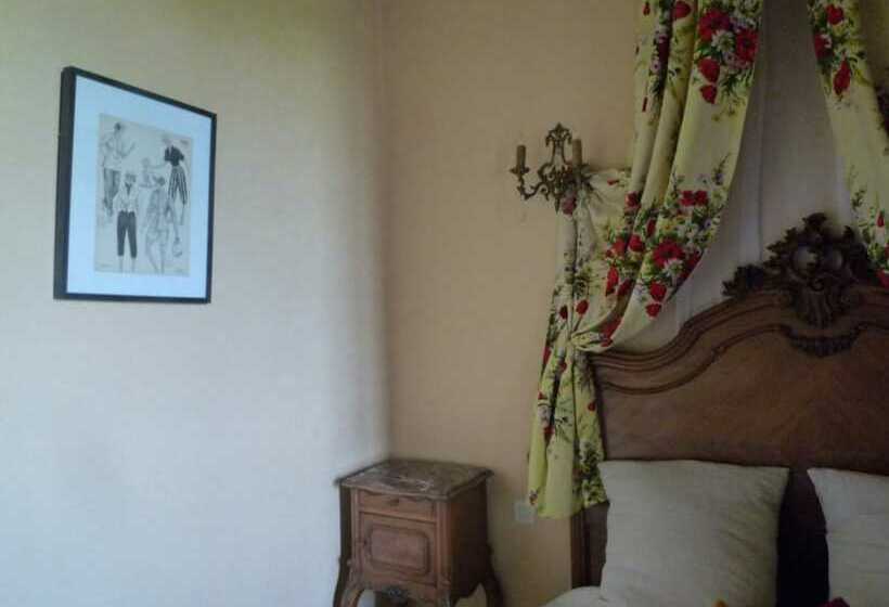 Номер Стандарт, Le Manoir De La Rivière