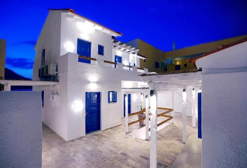 חדר דלוקס נוף לים, La Playa Boutique Apartments