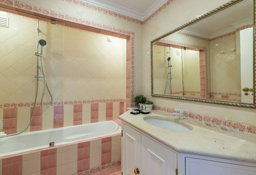 Люкс, Estoril Luxury Suites & Spa