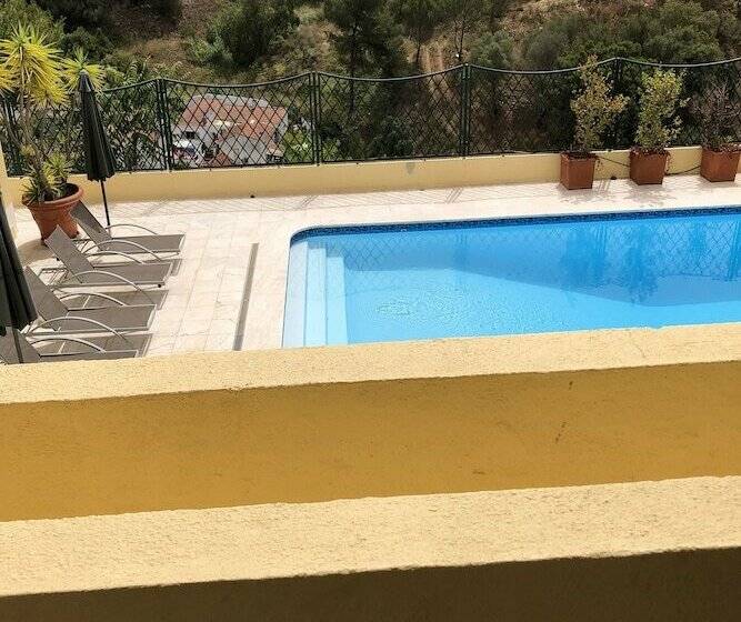 سوییت, Estoril Luxury Suites & Spa