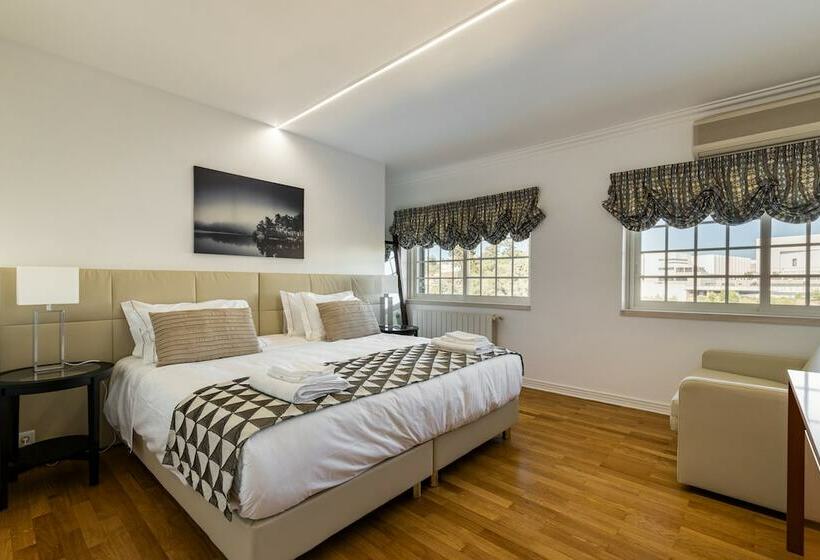 سوییت, Estoril Luxury Suites & Spa