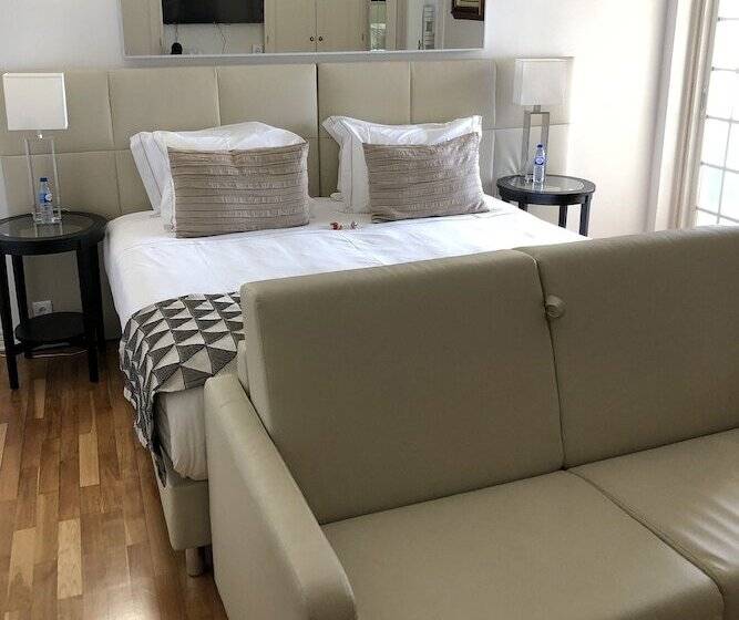 سوییت اجرایی, Estoril Luxury Suites & Spa