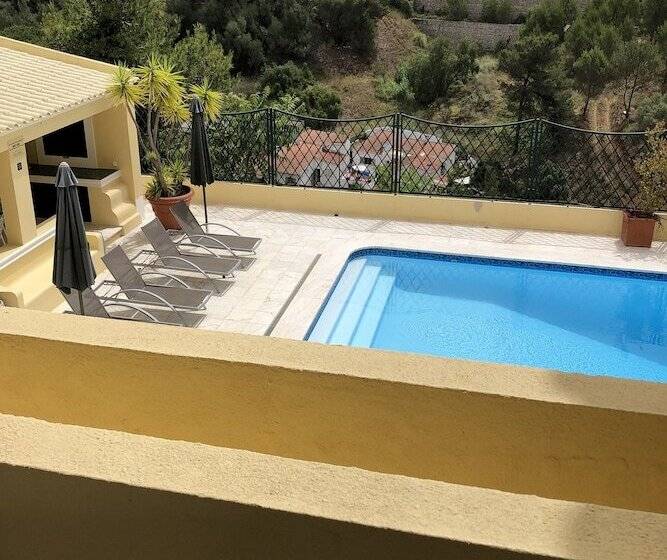 سوییت خانوادگی, Estoril Luxury Suites & Spa