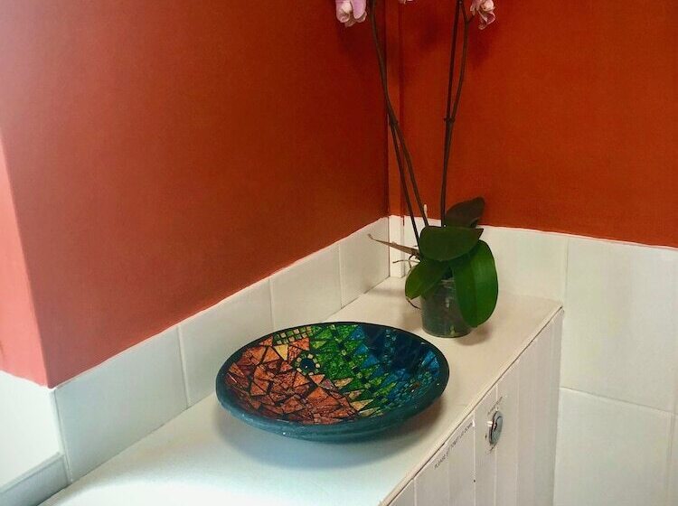 带双人床的经济房间, St Anne S Serviced Accommodation