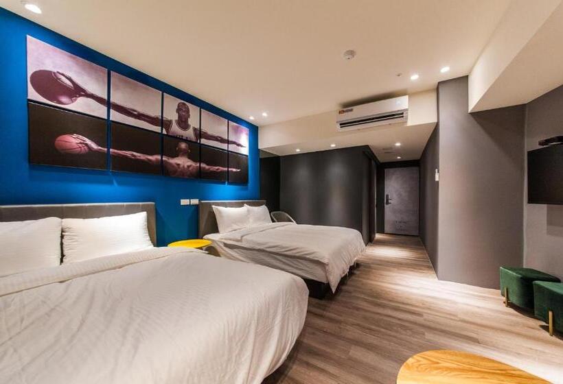 اتاق استاندارد سه نفره, Park Ch I Inn