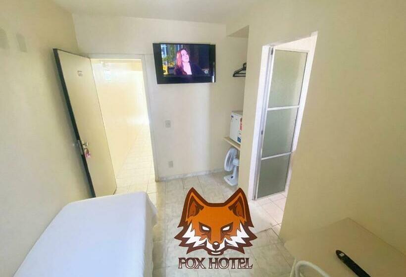 Standard Yhden Hengen Huone, Fox Hotel Montes Claros