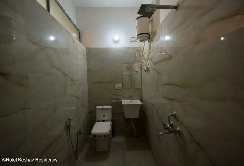 Chambre Deluxe, Keshav Residency