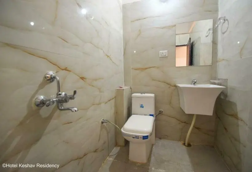 Chambre Deluxe, Keshav Residency