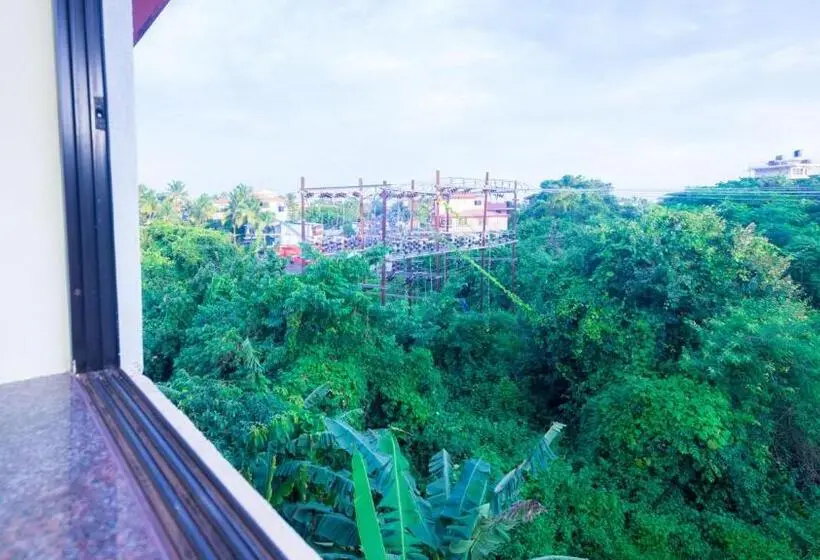 スーペリアールーム, Spring Height Hotels Near Mall De Goa